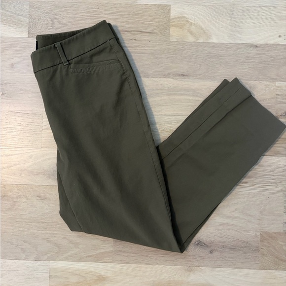 White House Black Market Pants - White House Black Market Olive Cropped Slim Pants